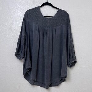 Torrid Women's Gray Embroidered 3/4 Sleeve Peasant‎ Tunic Top Plus Size 1X